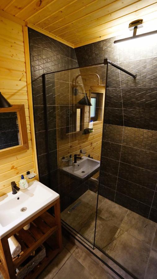 Kazbegi Spa Resort Cottages Exteriör bild