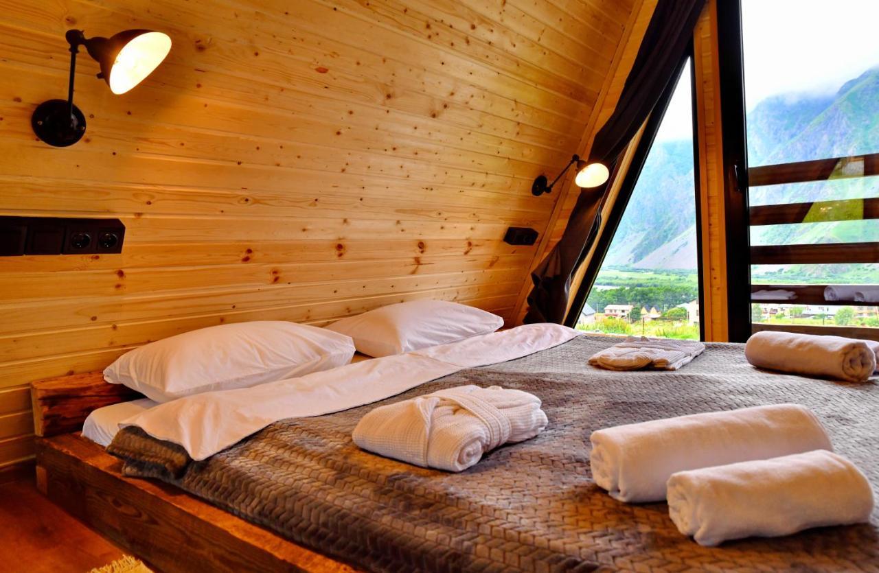Kazbegi Spa Resort Cottages Exteriör bild