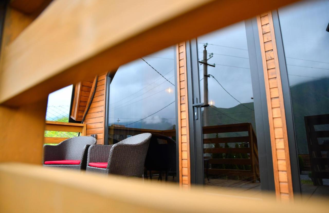 Kazbegi Spa Resort Cottages Exteriör bild